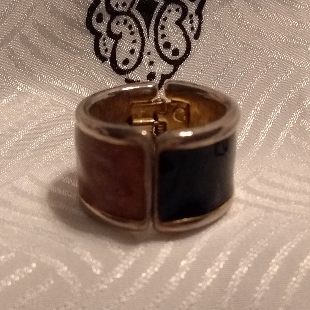 A RIng with a Hinge